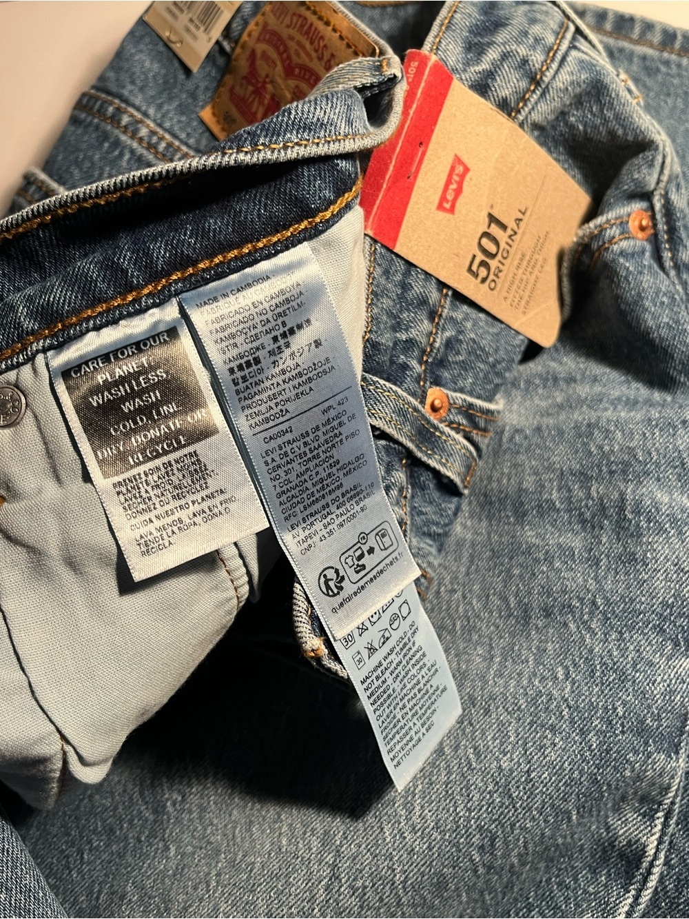 LEVIS 501 Blue Jeans NWT 💋💋💋 - Picture 5 of 8